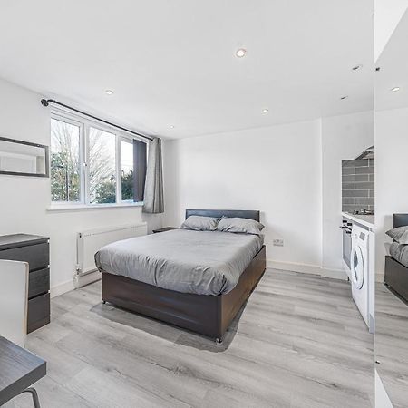 Top Floor Studio In Camberwell London Ngoại thất bức ảnh